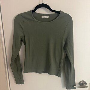 Abercrombie Olive Green Long-Sleeved Ribbed Shirt Size M